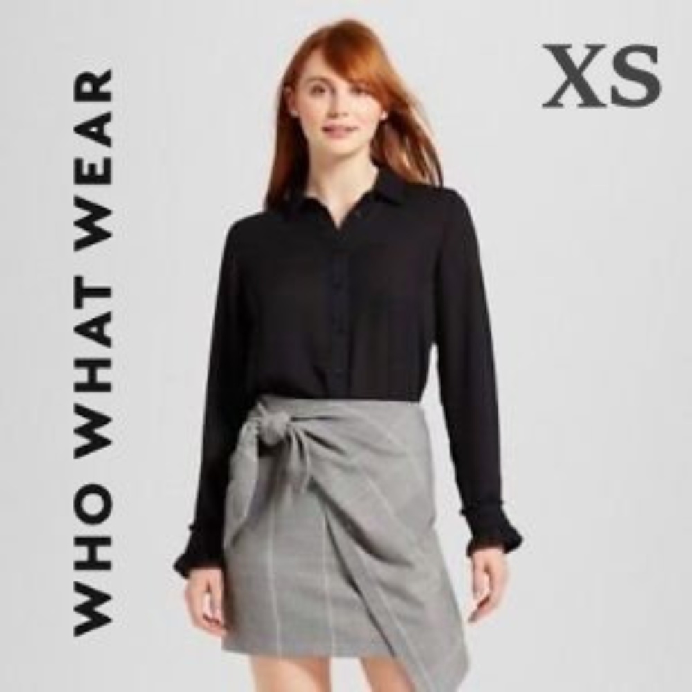 WHO WHAT WEAR Black L/S Blouse Size XS